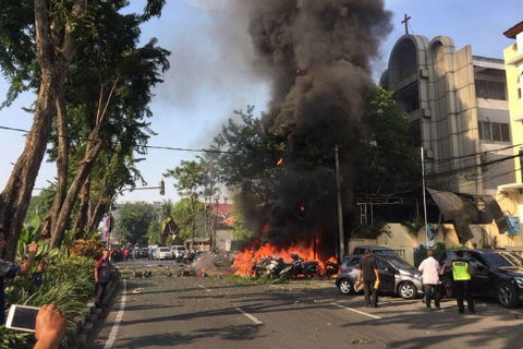 Đánh bom tại Indonesia