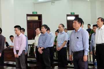 Ông Đinh La Thăng bị tuyên y án 13 năm tù