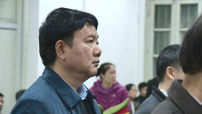 Ông Đinh La Thăng, Nguyễn Quốc Khánh mất quyền đại biểu QH