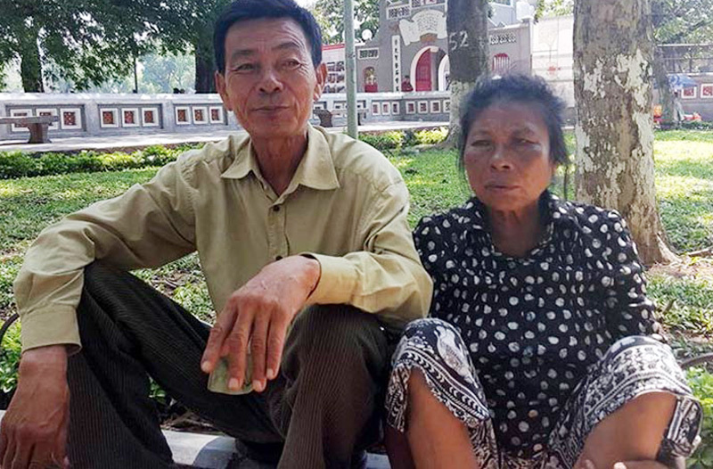 Chuyện 'nhặt vợ' bên hồ Gươm của người đàn ông quê Hải Dương