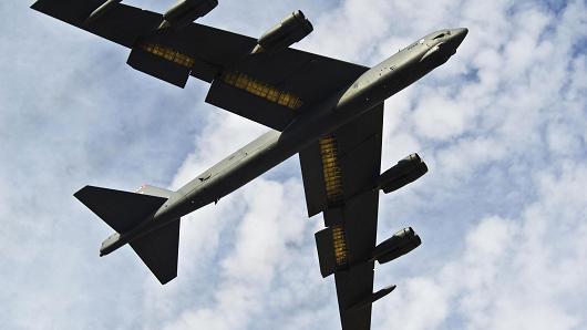 Thế giới 24h: 'Pháo đài bay' Mỹ tránh xa bán đảo Triều Tiên