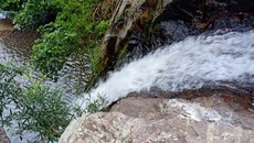Khám nghiệm hiện trường vụ phượt thủ tử nạn tại núi Công Chúa Khám nghiệm hiện trường vụ phượt thủ tử nạn tại núi Công Chúa