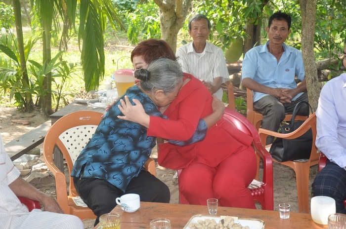 Người đàn bà cứu 34 nạn nhân chìm đò được giúp trả hết nợ