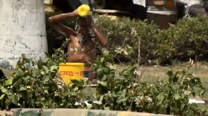 Hàng chục người chết vì nắng nóng ở Pakistan