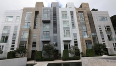 Nhà phố bỏ hoang chốt giá 3 tỷ đồng/m2: Đại gia cũng phát hoảng Nhà phố bỏ hoang chốt giá 3 tỷ đồng/m2: Đại gia cũng phát hoảng