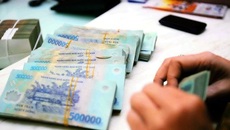 Trăm tỷ gửi ngân hàng bốc hơi, phải làm sao? Trăm tỷ gửi ngân hàng bốc hơi, phải làm sao?