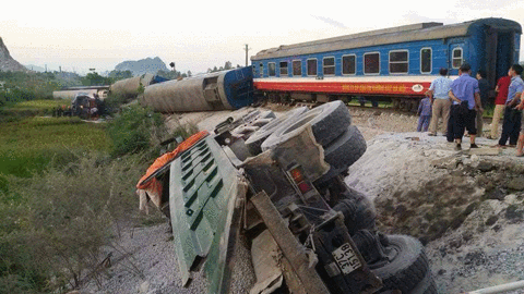 3 ngày 4 vụ tai nạn đường sắt: Vì đâu nên nỗi?