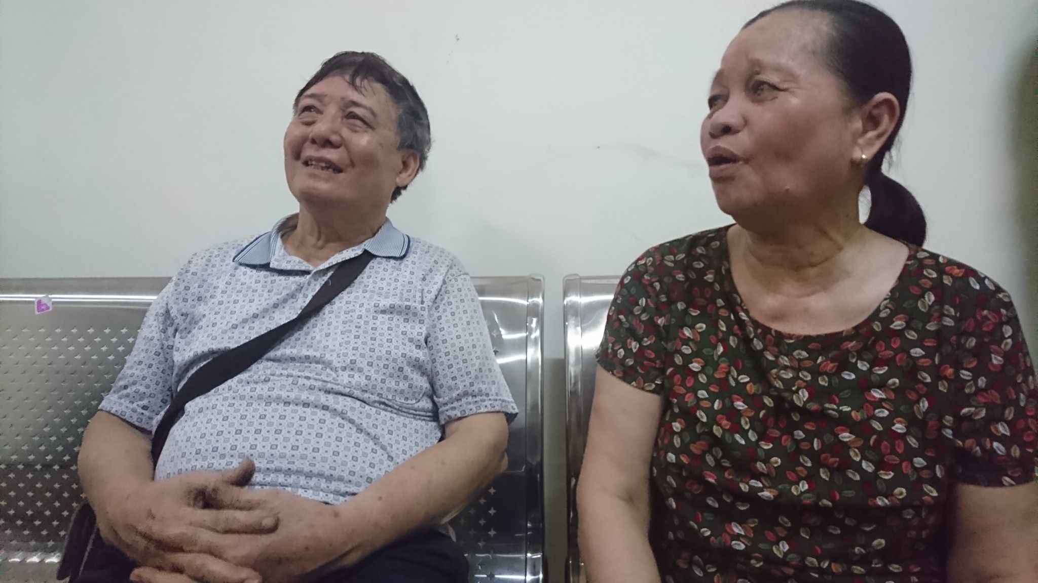 Cháy chung cư Bắc Hà: Cặp vợ chồng già mắc kẹt hơn 1 tiếng trong phòng