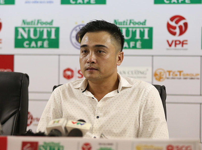 Bùi Tiến Dũng,bầu HIển,FLC Thanh Hóa,Hà Nội FC