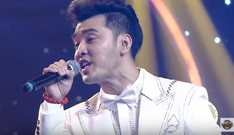 Lần đầu hát nhạc Bolero, Ưng Hoàng Phúc gặp bất lợi trong gameshow âm nhạc