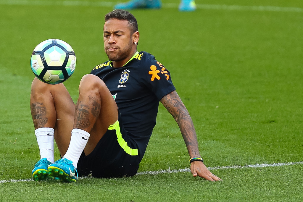 World Cup 2018: Neymar nói thật về chấn thương, tuyển Brazil sốt vó