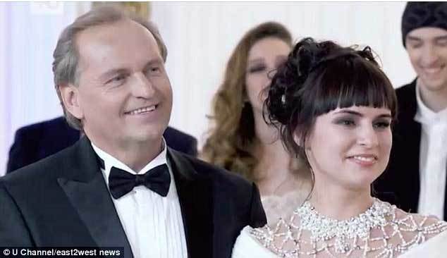 Chuyện chọn vợ ly kỳ của đại gia Nga