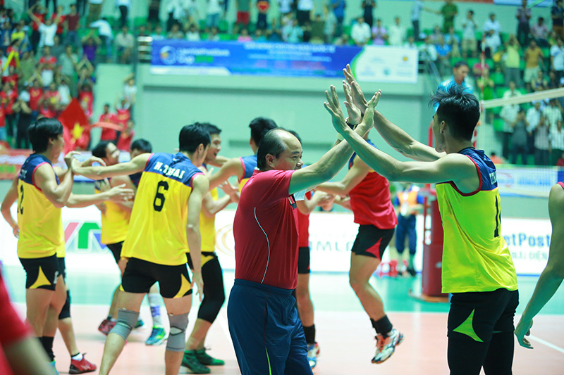 Đánh bại Thái Lan, Việt Nam trả sòng phẳng món nợ SEA Games