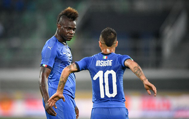 Balotelli lập siêu phẩm trong ngày tái xuất tuyển Italia
