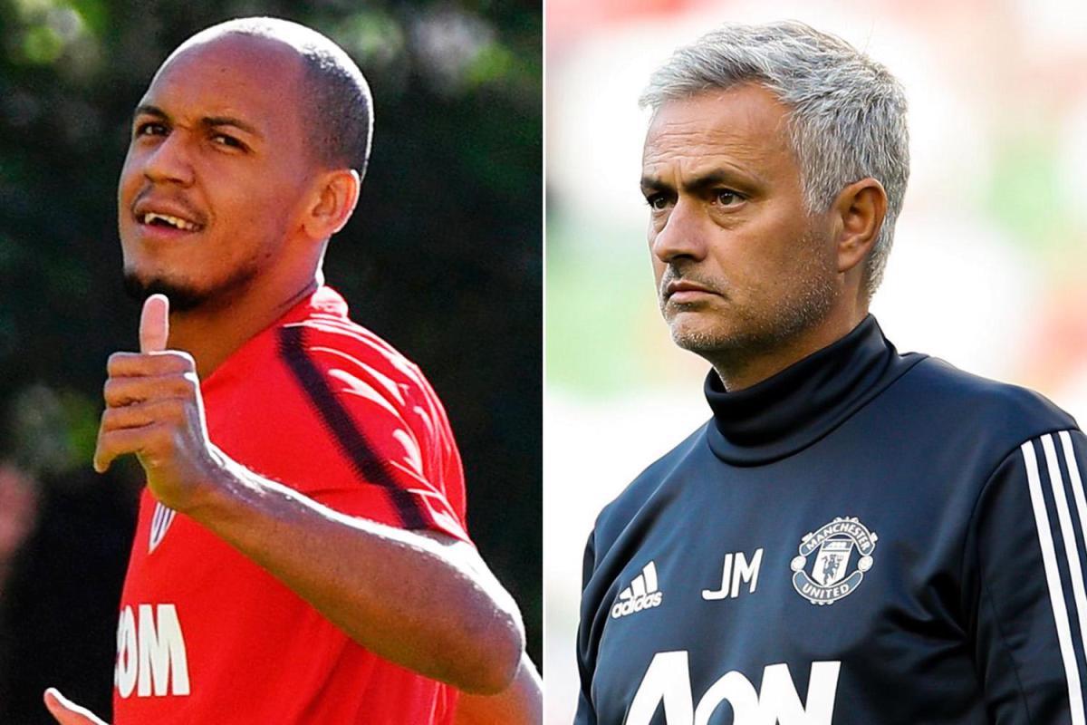 Fabinho về Liverpool: Bây giờ, MU chỉ còn là hạng hai!