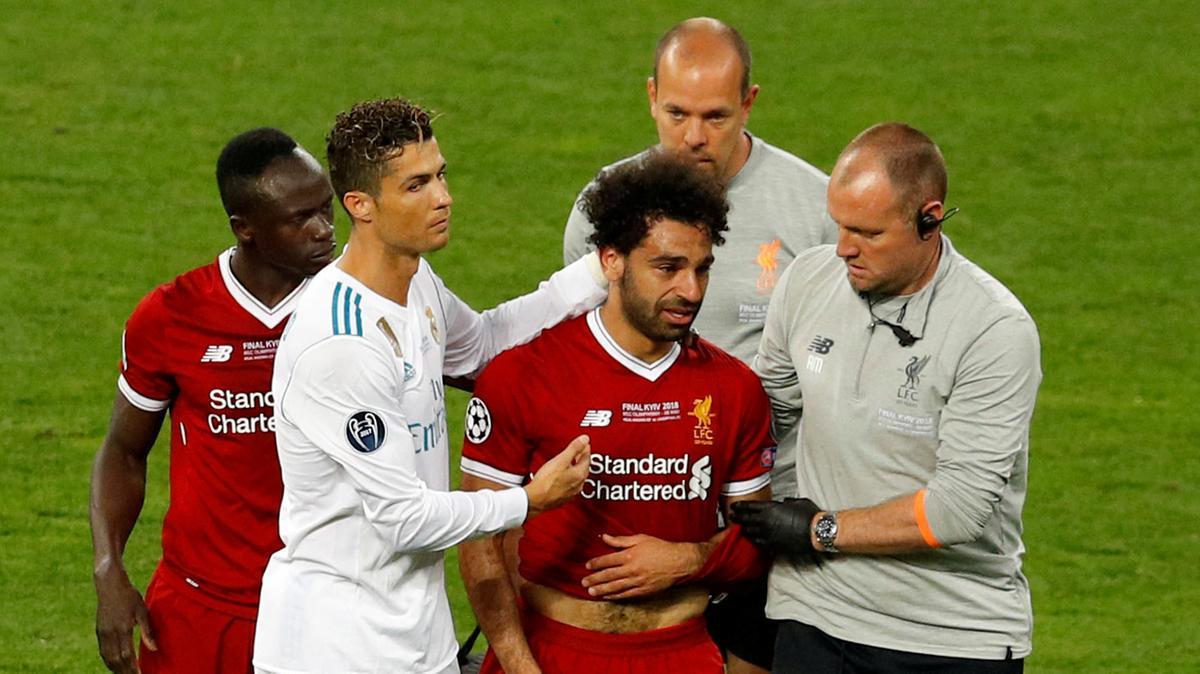 Cần 4 tuần để bình phục, Salah mất World Cup 2018