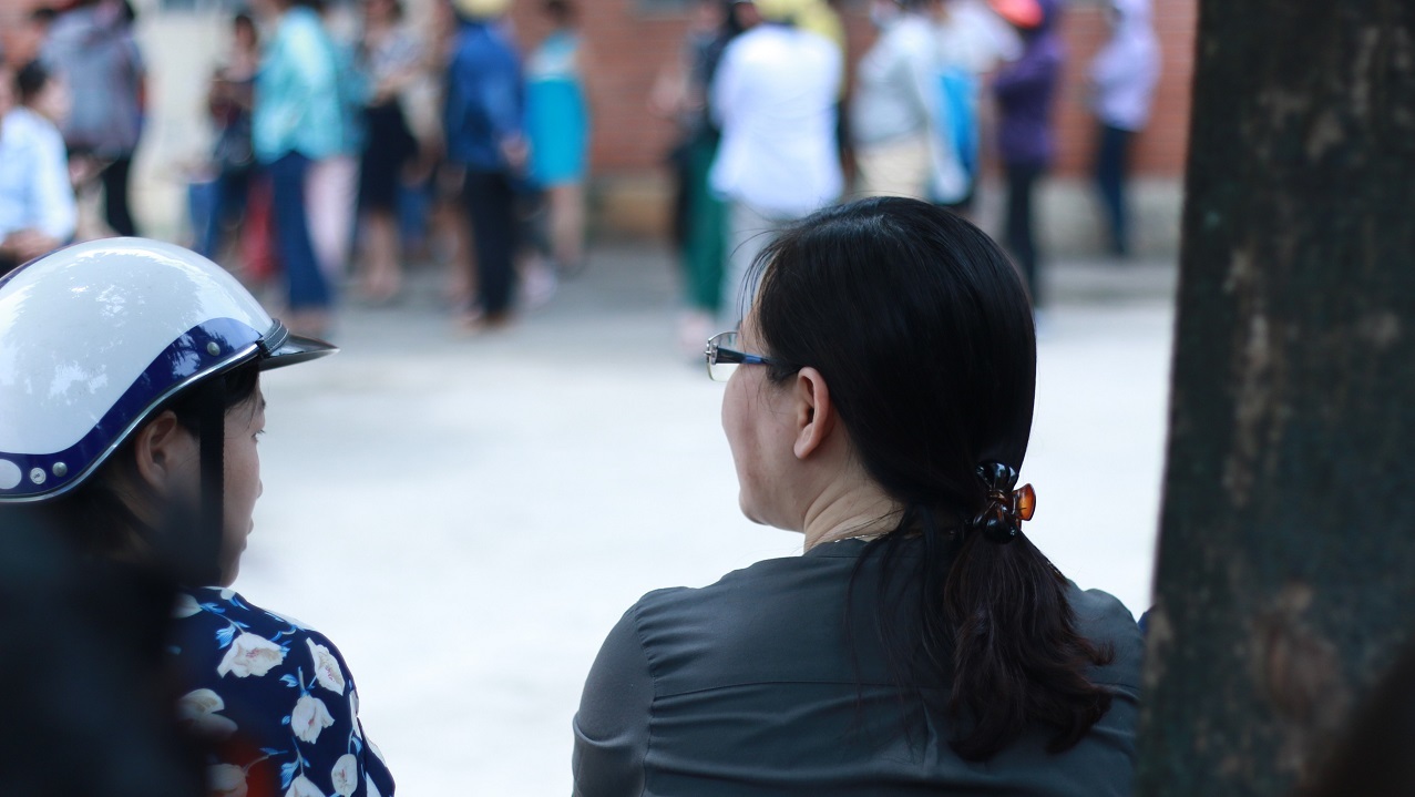 Điều bất ngờ người mẹ gửi con trai trước giờ thi vào 10