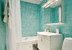 Trang trí phòng tắm siêu dịu mát trong ngày hè với gam màu ngọc lam tinh tế