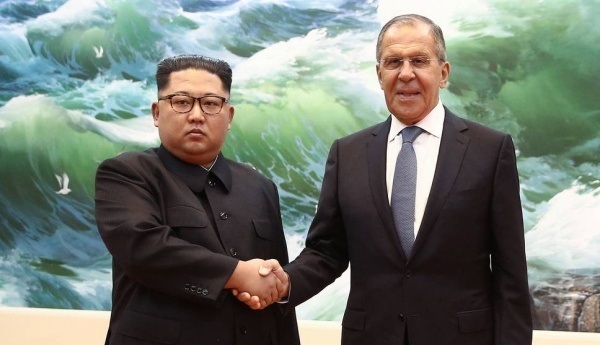 Kim Jong Un khen Putin cứng rắn phản đối Mỹ