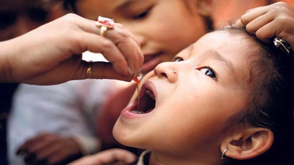 Hôm nay, toàn dân đưa trẻ đi uống Vitamin A miễn phí - VietNamNet