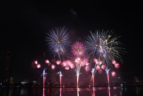 ‘Thực đơn’ đêm tiệc pháo hoa 2/6 ở Đà Nẵng