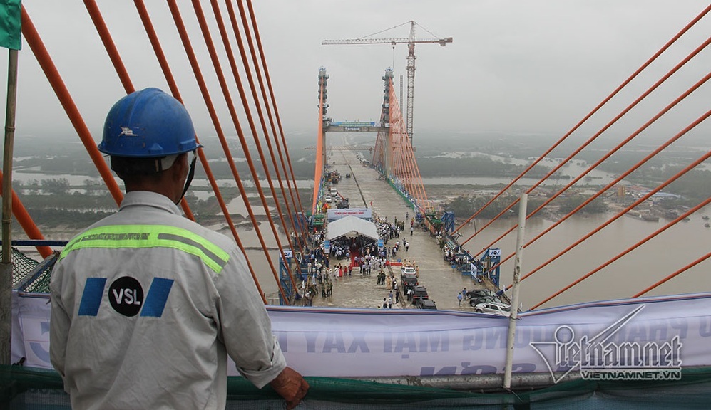 Quảng Ninh bất ngờ thay thế nhà thầu dự án 7.000 tỷ