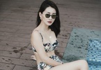 MC Quỳnh Chi sexy với áo tắm 2 mảnh ở Đà Nẵng