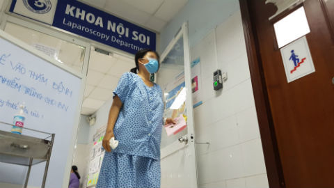 Hàng chục người bị lây cúm A H1N1 tại bệnh viện ở Sài Gòn