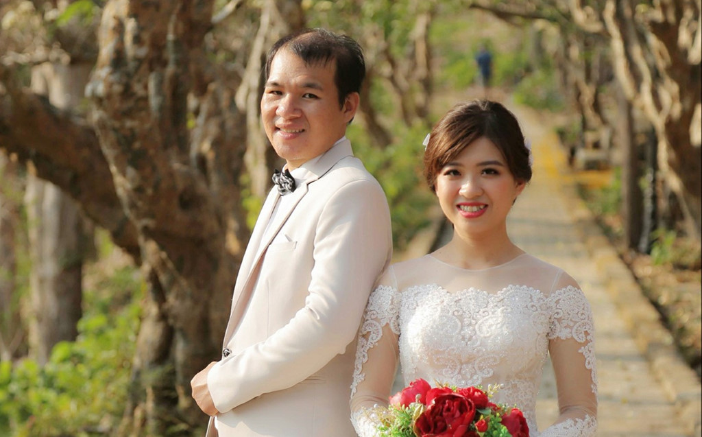 Chàng trai 31 tuổi lấy được vợ nhờ chăm bình luận 'dạo'