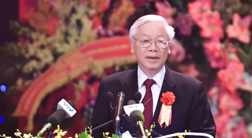 Đưa công tác thi đua gắn với công việc hằng ngày