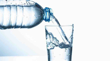 Cách uống nước để điều trị căn bệnh nguy hiểm nhất thế giới: Già trẻ đều nên tham khảo