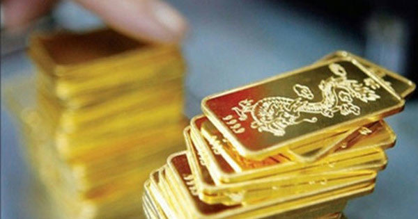 Giá vàng hôm nay 5/6: USD tụt giảm, vàng chưa thoát đáy