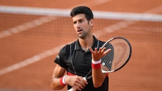 Djokovic 1-3 Cecchinato