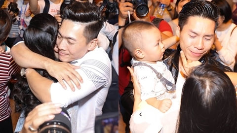 Quốc Cơ - Quốc Nghiệp vỡ oà trong vòng tay người thân ngày về