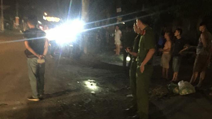 Va chạm giao thông rồi cự cãi, đâm chết người vào can