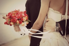 Sự thật phía sau cuộc hôn nhân của người phụ nữ giàu có