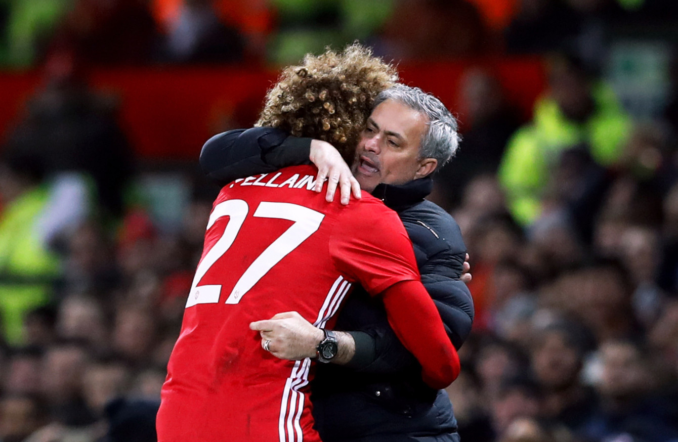 MU quyết giữ Fellaini, Chelsea phá Quỷ đỏ