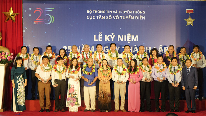 Cục Tần số Vô tuyến điện kỷ niệm 25 năm thành lập