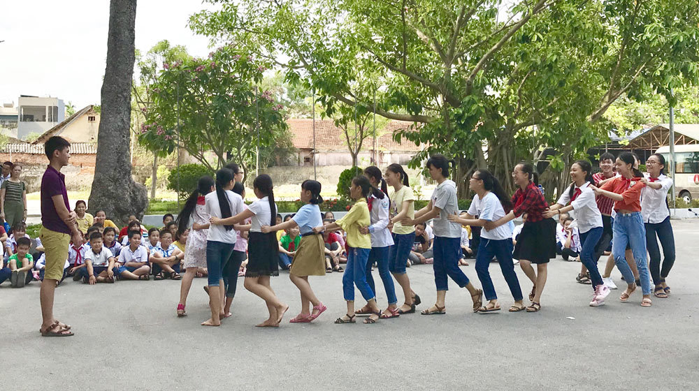 Hào hứng 