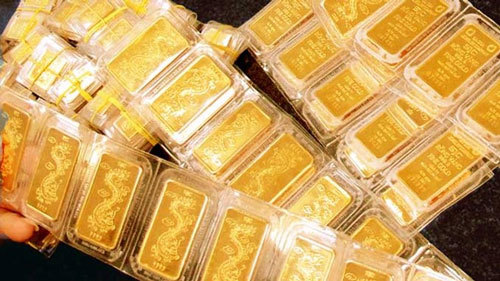 Giá vàng hôm nay 12/6: Trong nước tăng vọt, thế giới nằm đáy