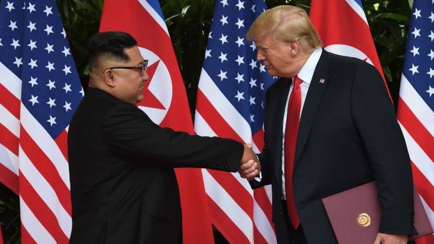 Lần đầu 'đối mặt' với ông Trump, Kim Jong Un nói về định kiến