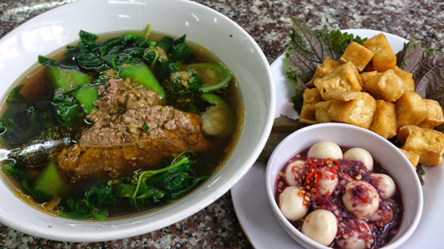 3 nhóm thực phẩm ‘dẫn lối’ đến ung thư đường tiêu hóa