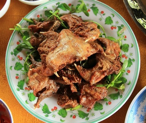 Chuột đồng chiên sả ớt đặc sản 'tuyệt đỉnh công phu'