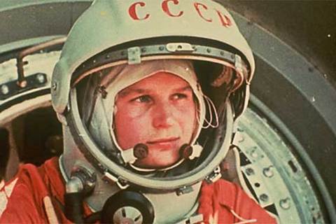 Tereshkova - phi hành gia nữ đầu tiên vào vũ trụ