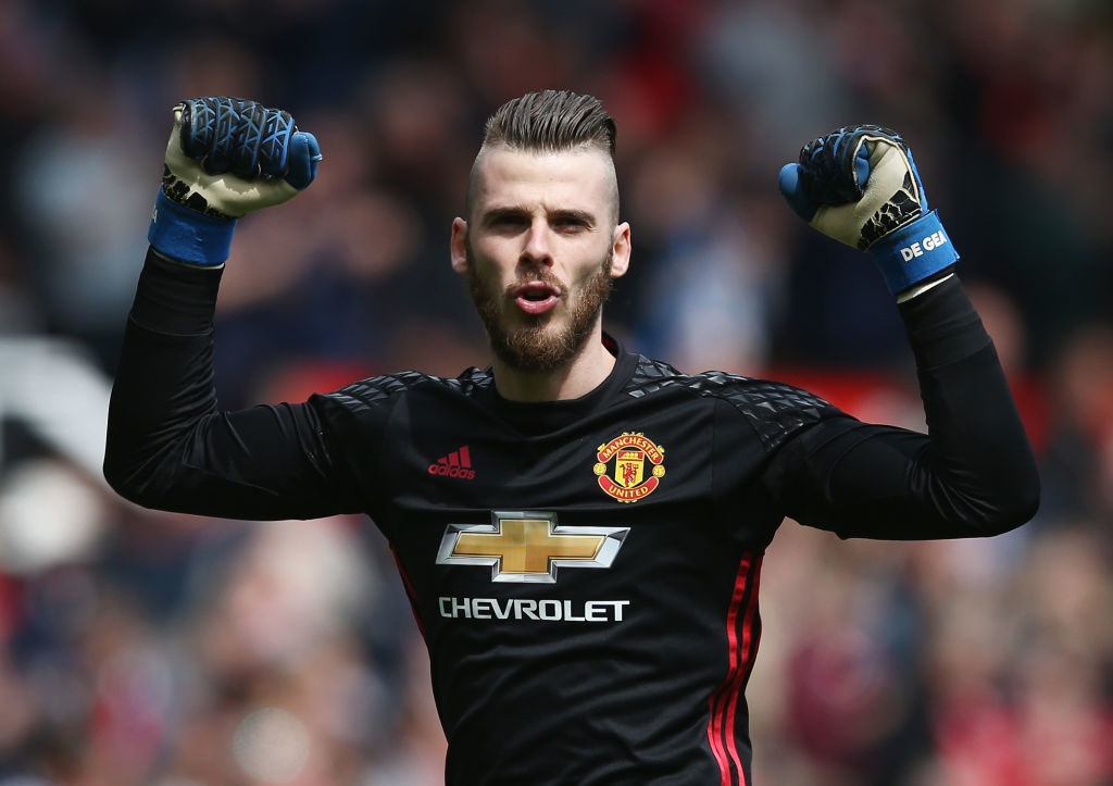 MU vỡ òa, De Gea ký mới 5 năm