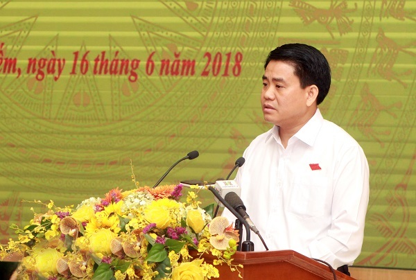 Chủ tịch Hà Nội,Nguyễn Đức Chung,ùn tắc giao thông,nhà cao tầng,tắc đường,tiếp xúc cử tri,Hà Nội
