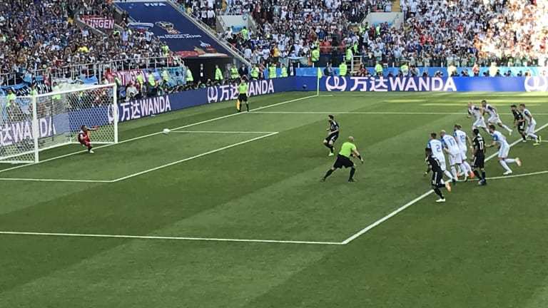 Messi,Ronaldo,Lionel Messi,Cristiano Ronaldo,Argentina,Iceland