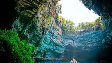 Quảng Bình dành 8.000 ha đất, kêu gọi 50 ngàn tỷ đầu tư