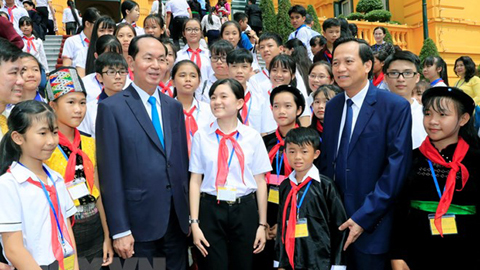 Chủ tịch nước gặp mặt đại biểu trẻ em có hoàn cảnh đặc biệt