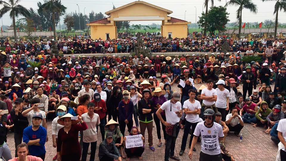 Quyền, nghĩa vụ công dân và lòng yêu nước chân chính